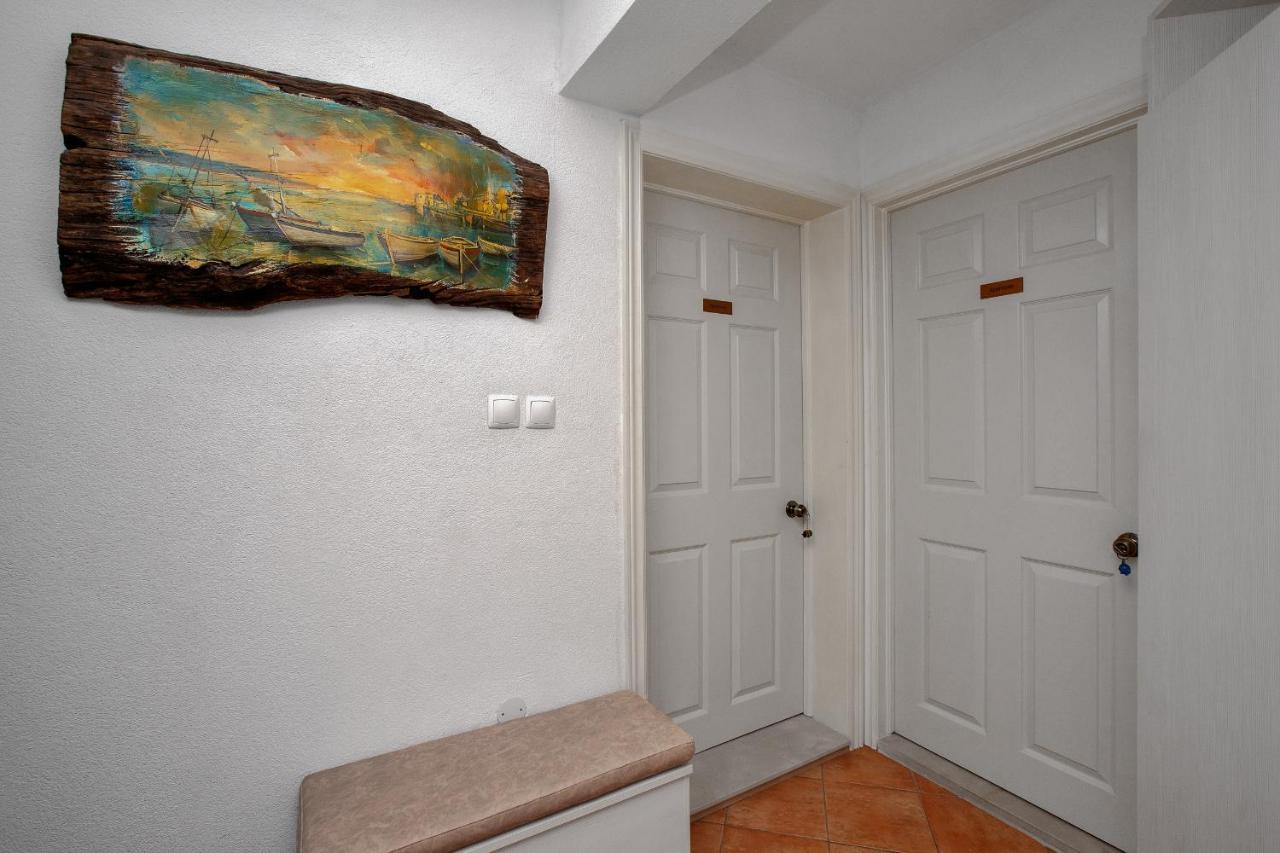 Apartman Toni Lägenhet Drasnice Exteriör bild