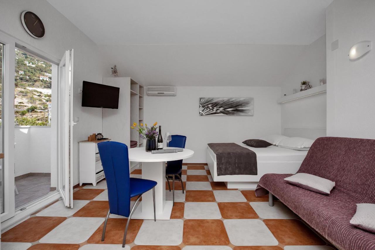 Apartman Toni Lägenhet Drasnice Exteriör bild