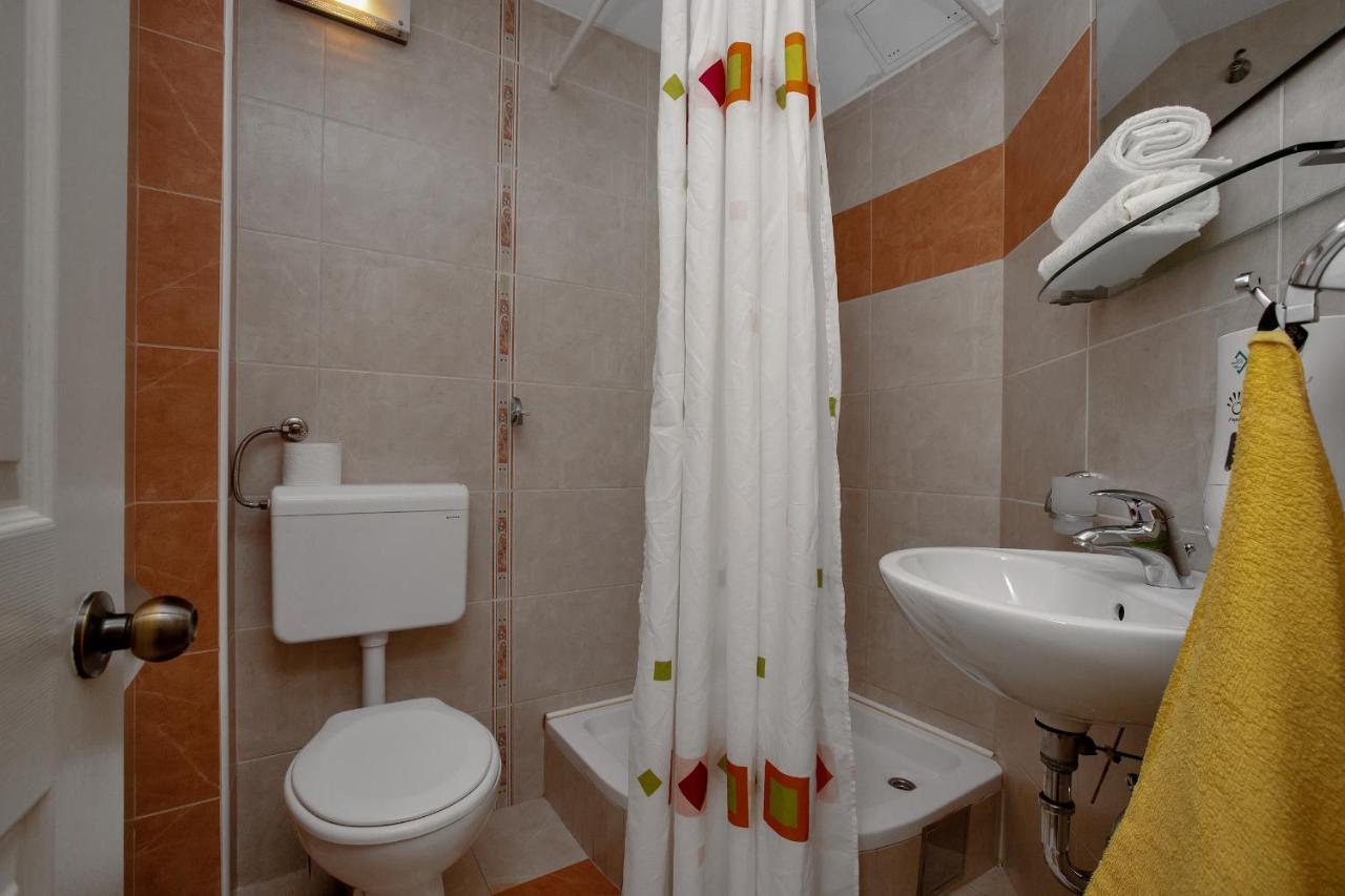 Apartman Toni Drasnice Exteriör bild