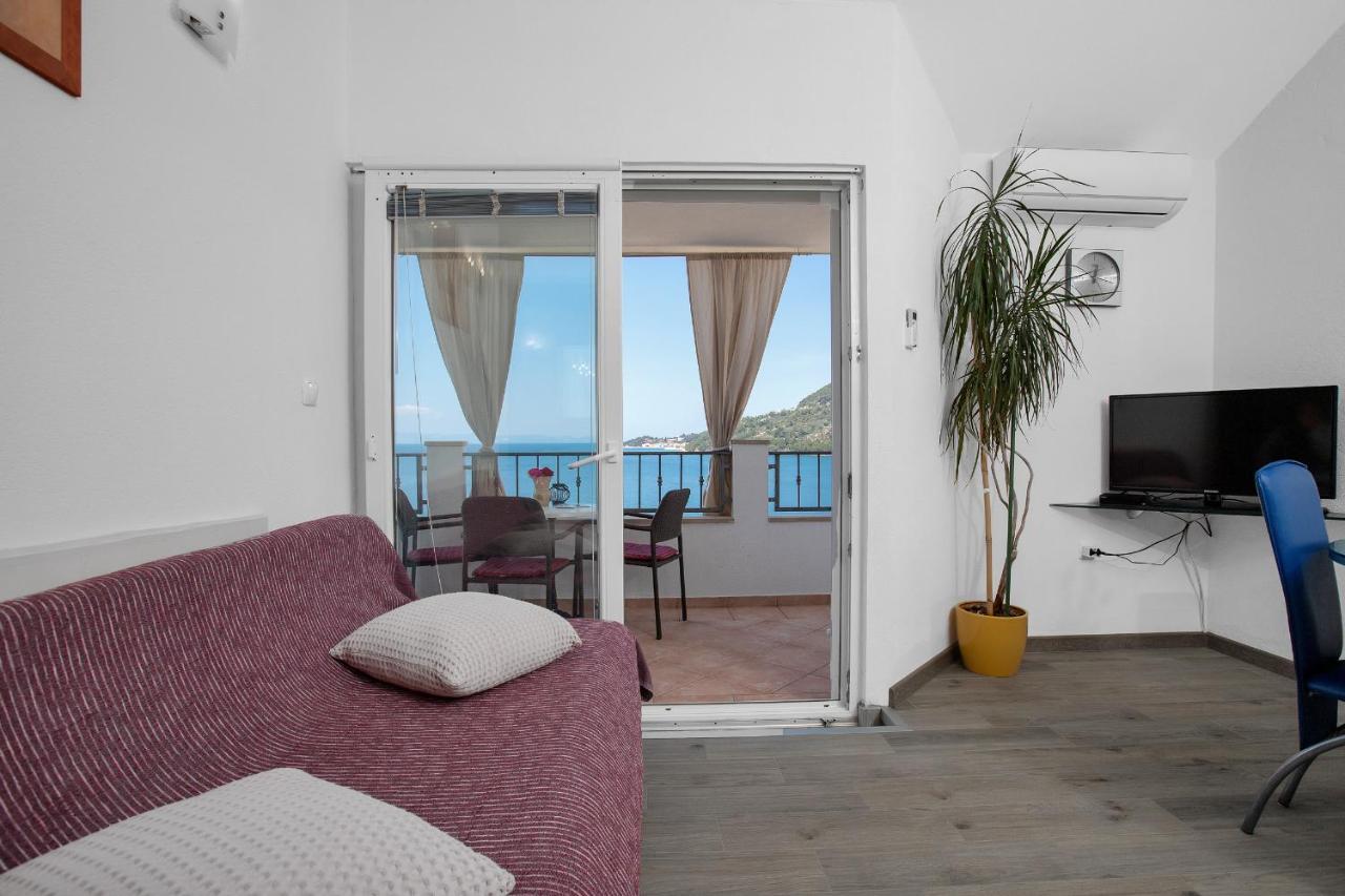 Apartman Toni Lägenhet Drasnice Exteriör bild